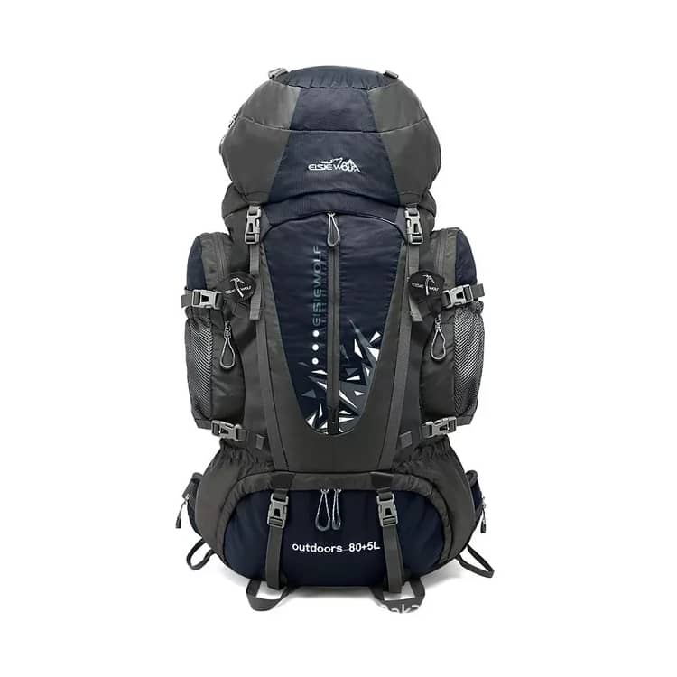 Backpack għall-ikkampjar