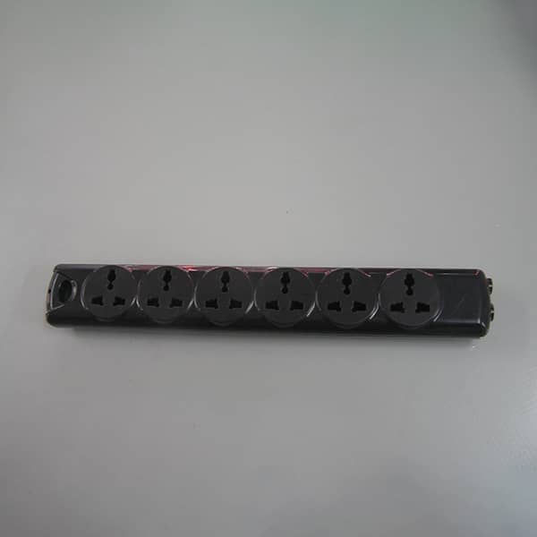 Plastic mold injection molding